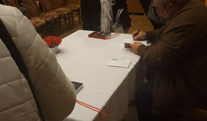 Könyvbemutató - Szomolai Tibor előadása