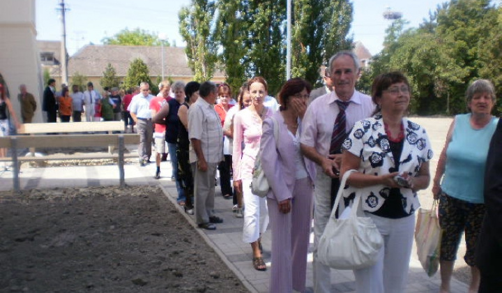 Slávnostné odovzdávanie nájomných bytov 2x6 bytových jednotiek -