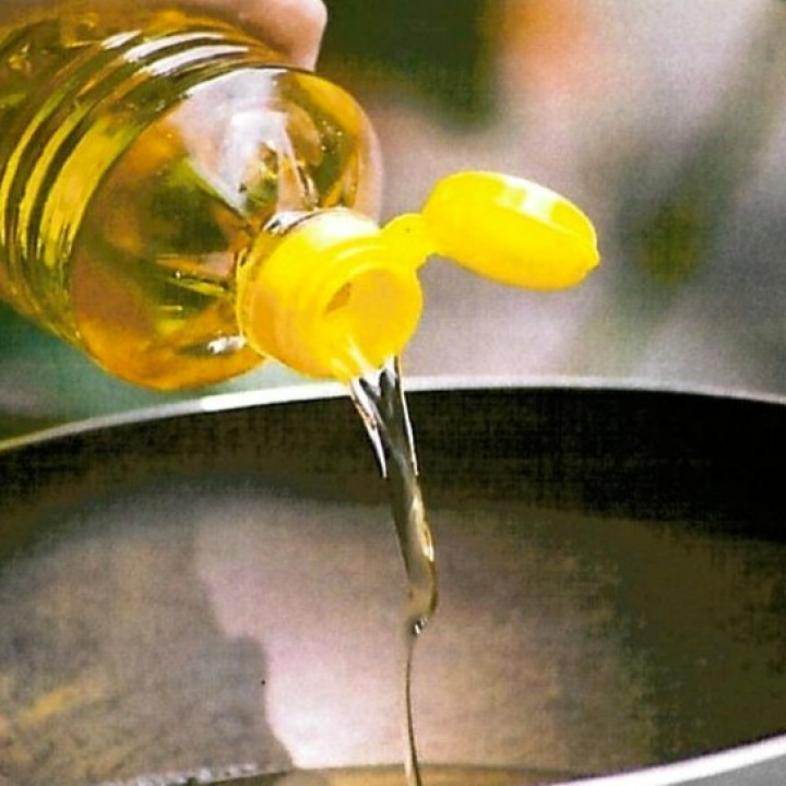 Zber použitého kuchynského oleja